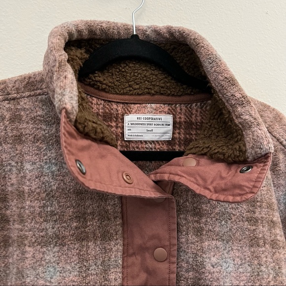 REI Collective Sweater - Picture 3 of 4